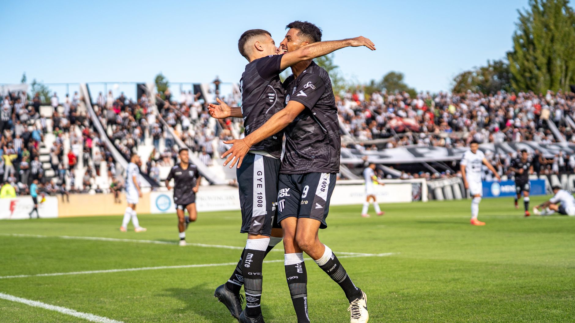 Orlando Pirates news: Best transfer boost and fan reactions